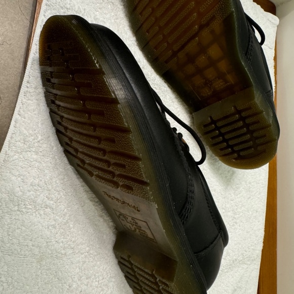 [NwoT] Dr. Martens NAPPA LEATHER CASUAL SHOES ~Size: Men - 9 Women - 10~ - Picture 5 of 7